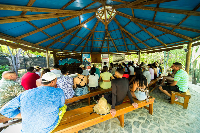 TOUR A PLAYA CRISTAL EN EL PARQUE TAYRONA DESDE CARTAGENA