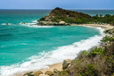 TOUR A PLAYA CRISTAL EN EL PARQUE TAYRONA DESDE CARTAGENA