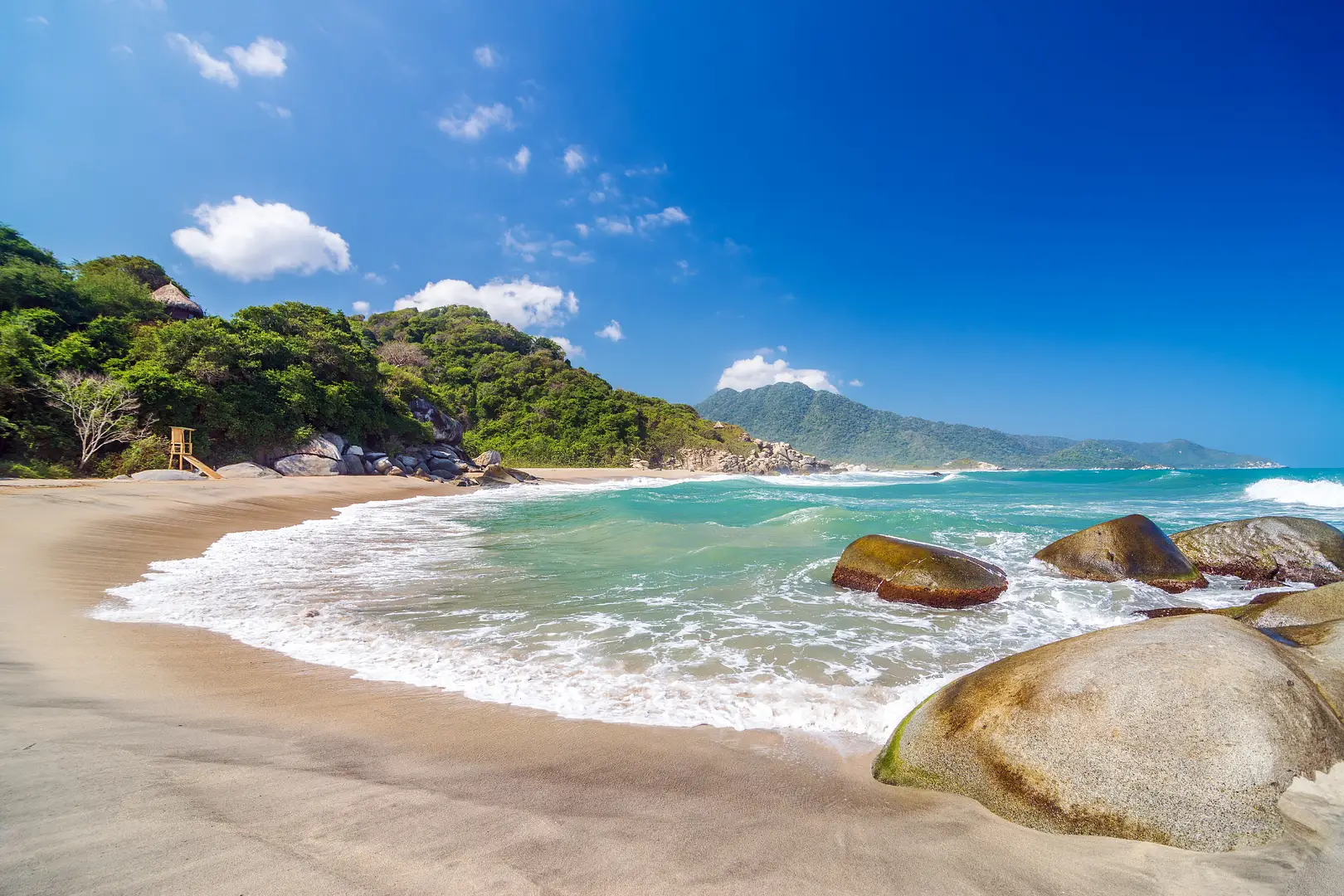 TOUR A PLAYA CRISTAL EN EL PARQUE TAYRONA DESDE CARTAGENA