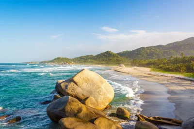 TOUR A PLAYA CRISTAL EN EL PARQUE TAYRONA DESDE CARTAGENA