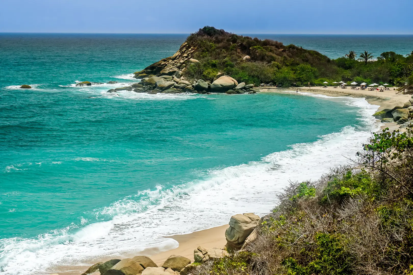 TOUR A PLAYA CRISTAL EN EL PARQUE TAYRONA DESDE CARTAGENA